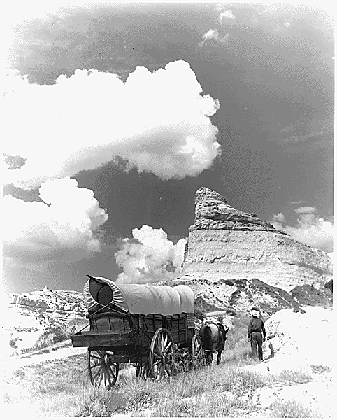 Oregon Trail reenactment, 1961. South Bluff National Monument, Nebraska. National Park Service/Wikimedia Commons.
