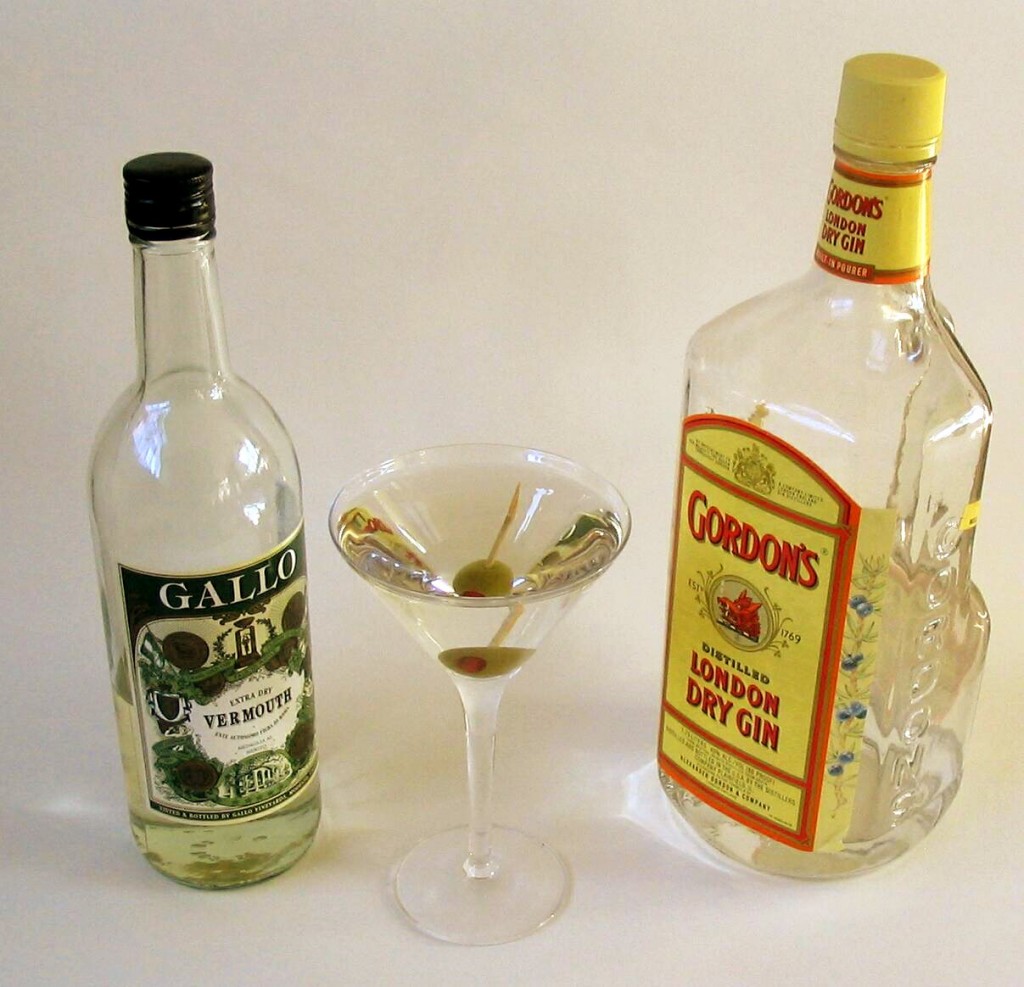Martini makin's. Wikimedia Commons