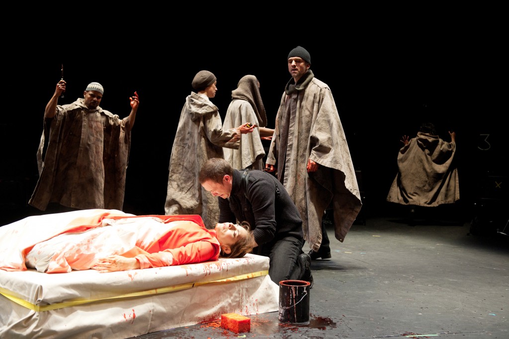 Mark Antony (Danforth Comins) grieves for his dead Caesar (Vilma Silva). Photo: Jenny Graham.